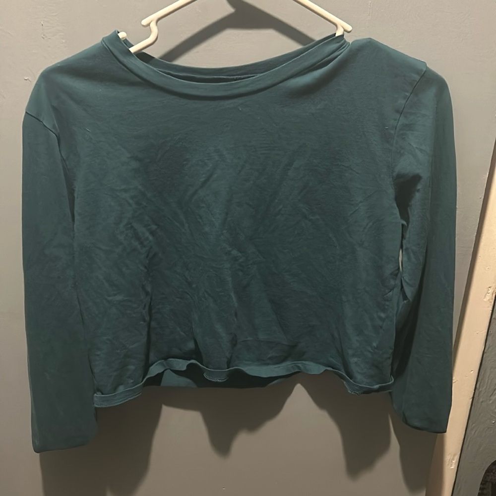 Teal long sleeve crop top